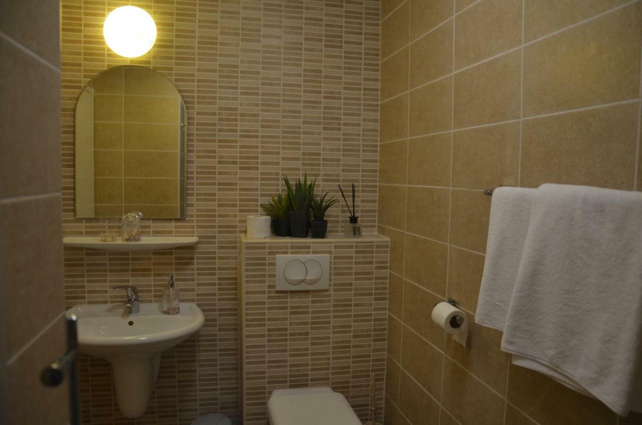 Apartments Mango II Baška Eksteriør bilde